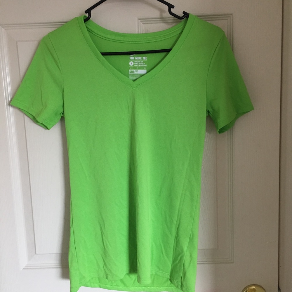 Nike dry fit tee